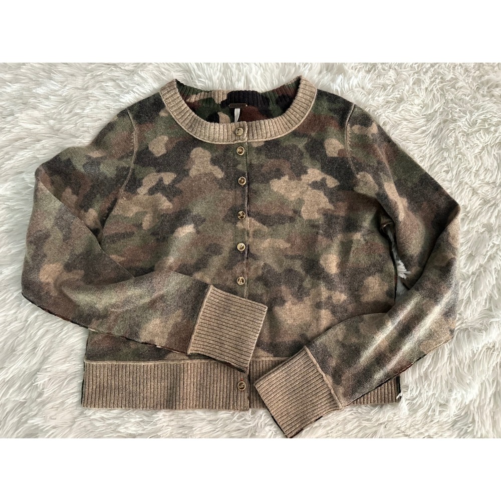 Free people camo wool cashmere button‎ down sweater XS